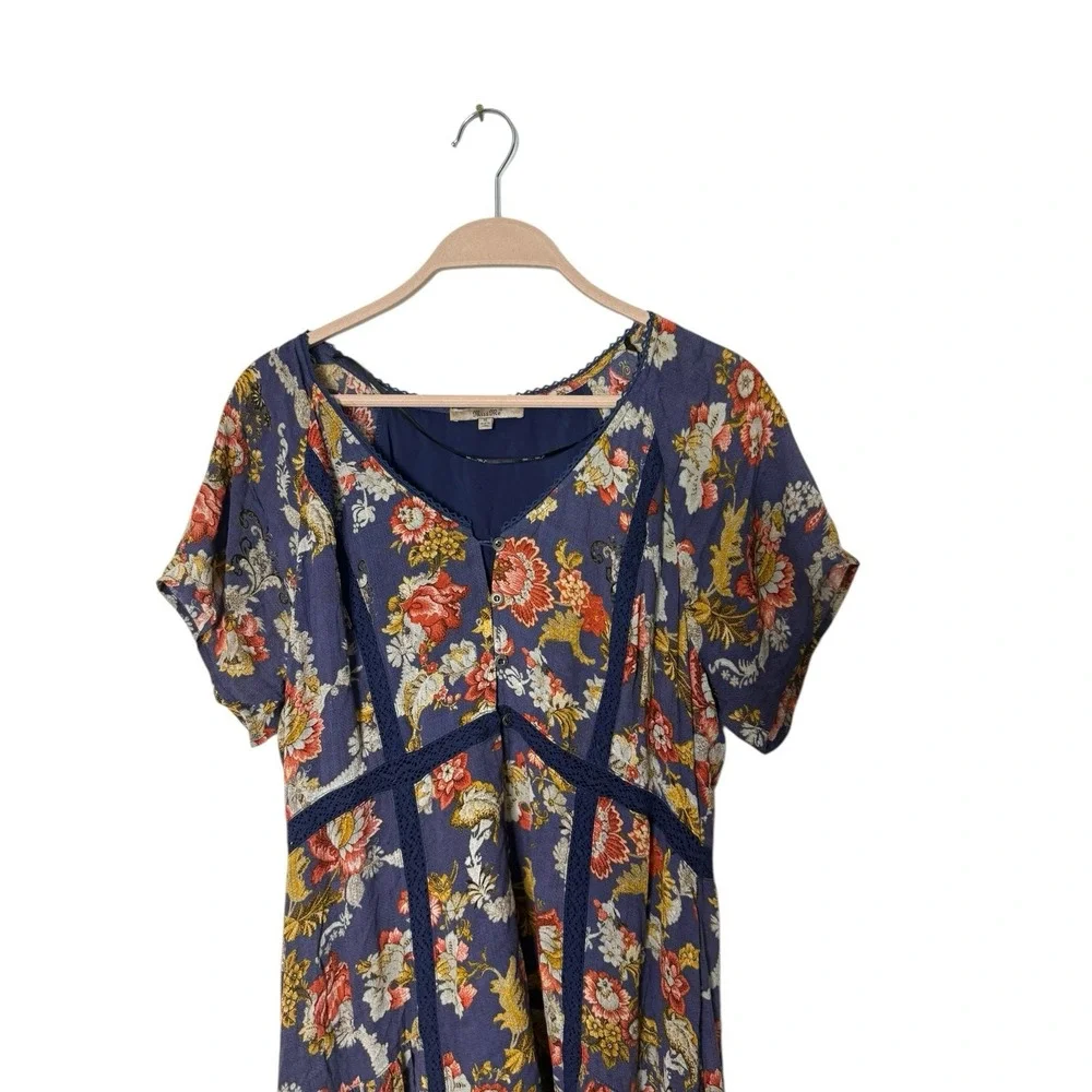 Miss Me Dress Lace Floral Lined High Low‎ Button Front Short Sleeve M